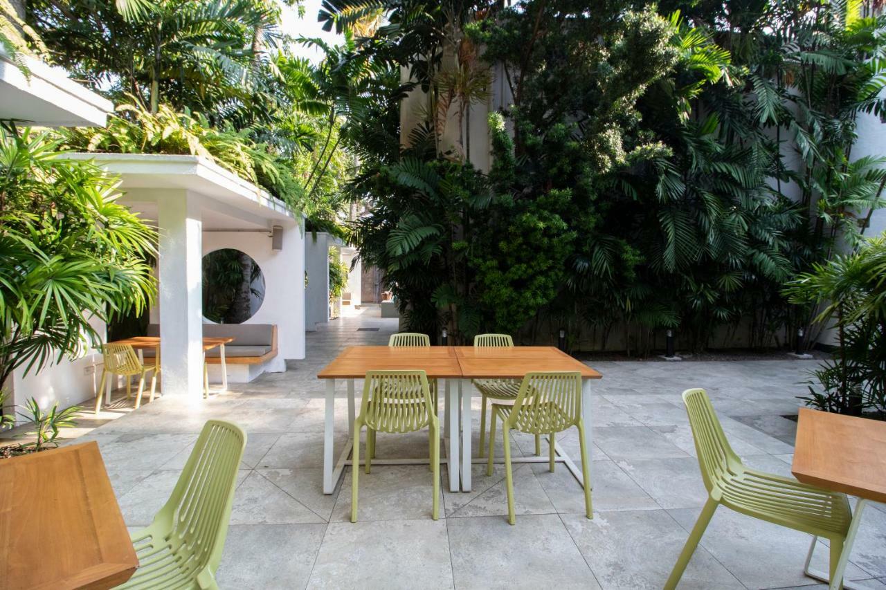 Colombo House By Ceilao Villas Exterior photo