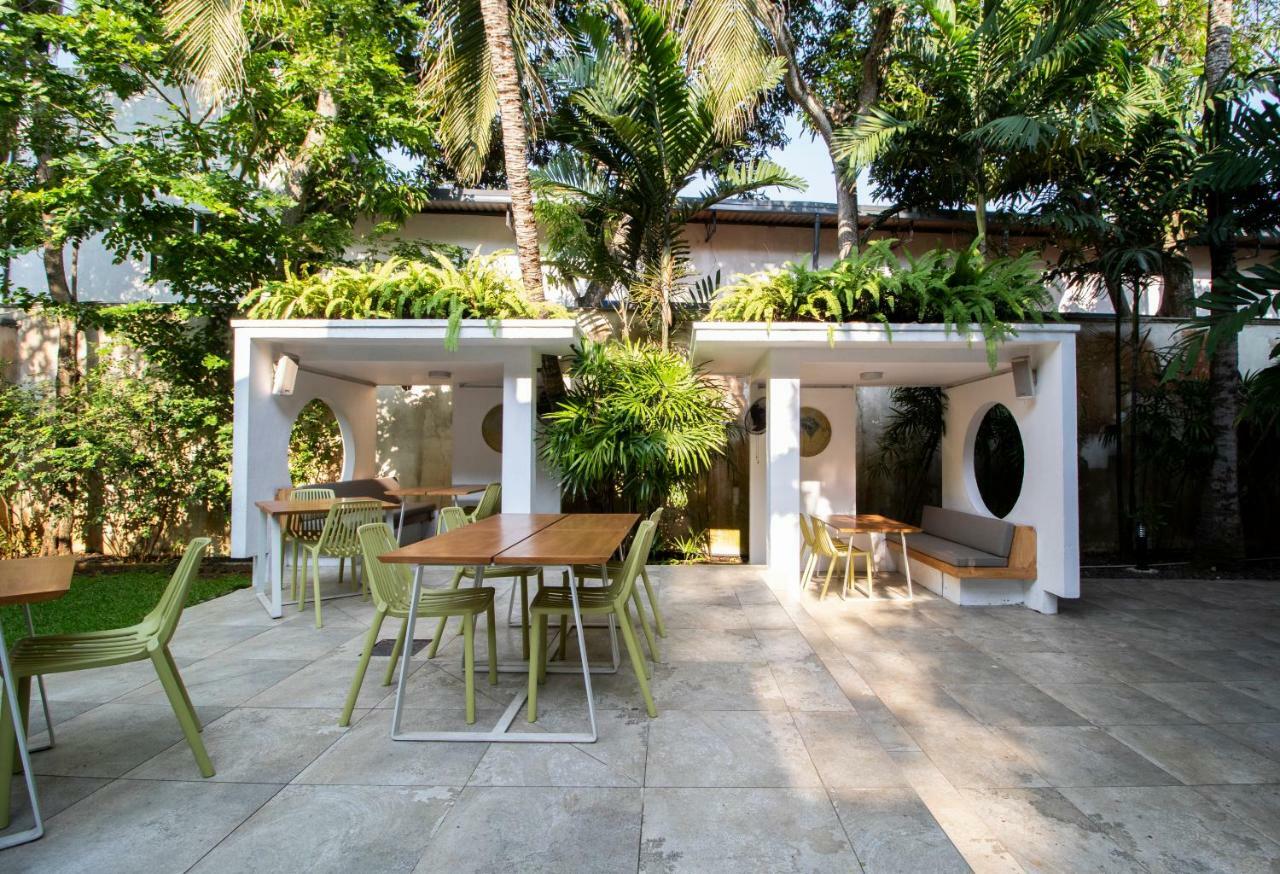 Colombo House By Ceilao Villas Exterior photo